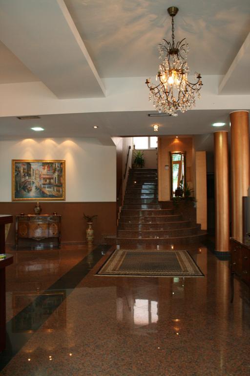 Hotel Octagon Sarajevo Eksteriør billede